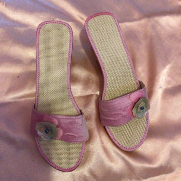 Shoes - Wooden Vintage y2k Clogs